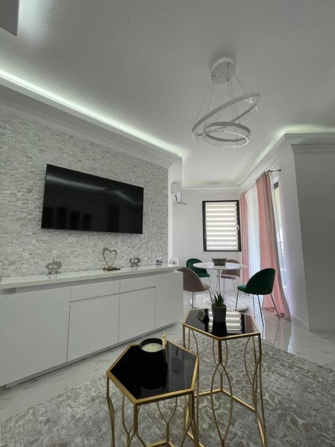 Apartamento Ayan-Ayaz Luxury Năvodari Exterior foto